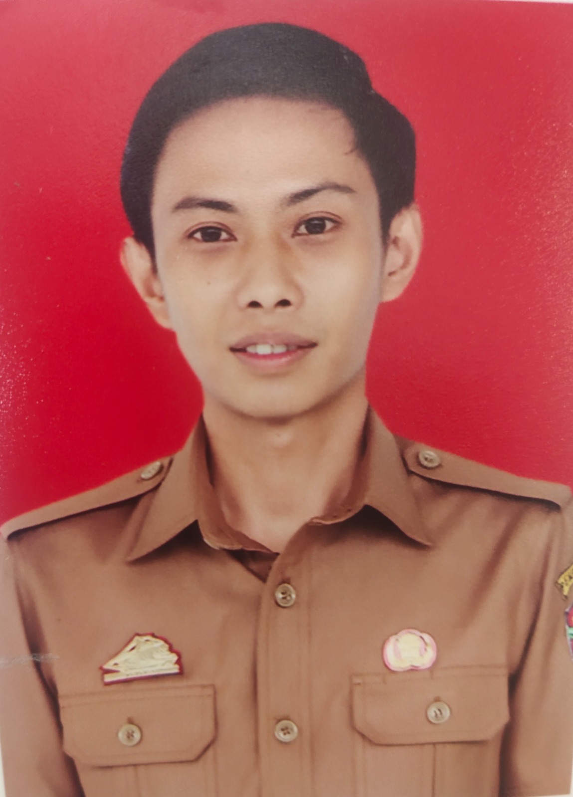 AHMAD HIDAYAT